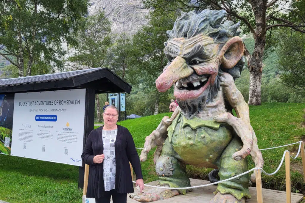 Samimatkat-kiertomatkat-Trollstigen-peikko
