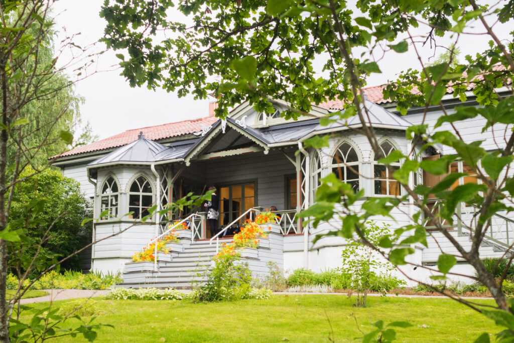 Apteekkitalo Taidekeskus Salmela Samimatkat