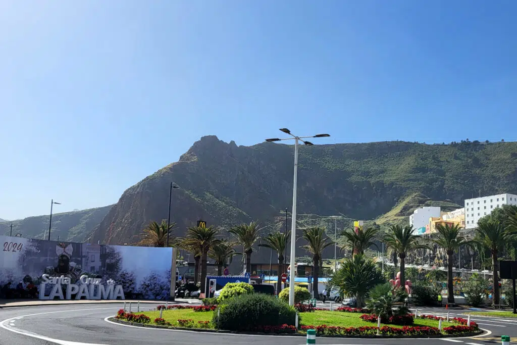 Kanariansaaret ja Madeira risteilymatka Samimatkat Itä-Suomesta. La Palma-kyltti