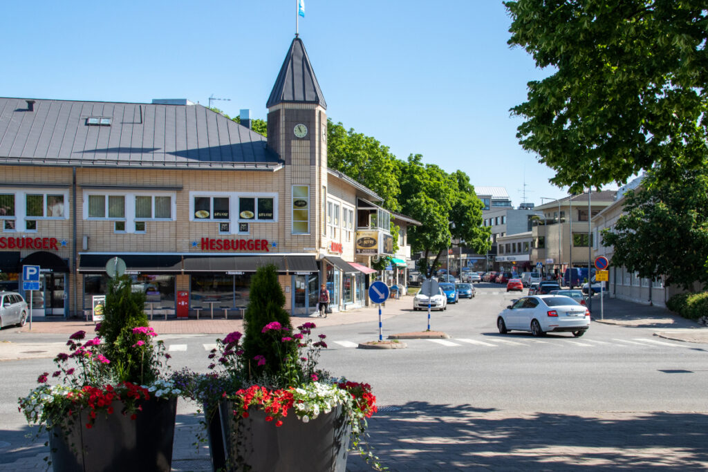 Samimatkat-bussimatkat: kuvassa kesäistä Naantalia.