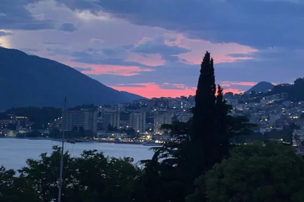 Samimatkat-valmismatkat, Montenegron matkat, Herog Novi